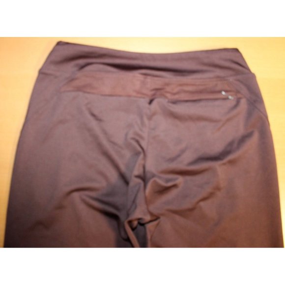 Womens Under Armour UA Crop Capri Pants Small Brown Back Zip Pocket Activewear - Picture 7 of 7